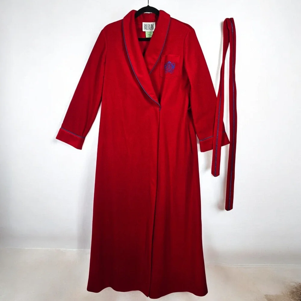 VTG Bill Blass Robe Small Red Dacron Polyester Long Lounger Luxury Trim Belt USA